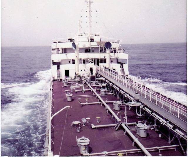Vackert väder på resan från Bonny River till Dunkirk i augusti 1964. Foto MB.